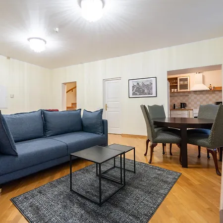 Old Town - Demini Apartment *
