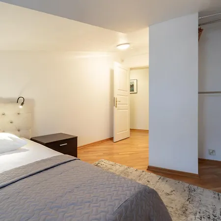 Old Town - Demini Apartment *